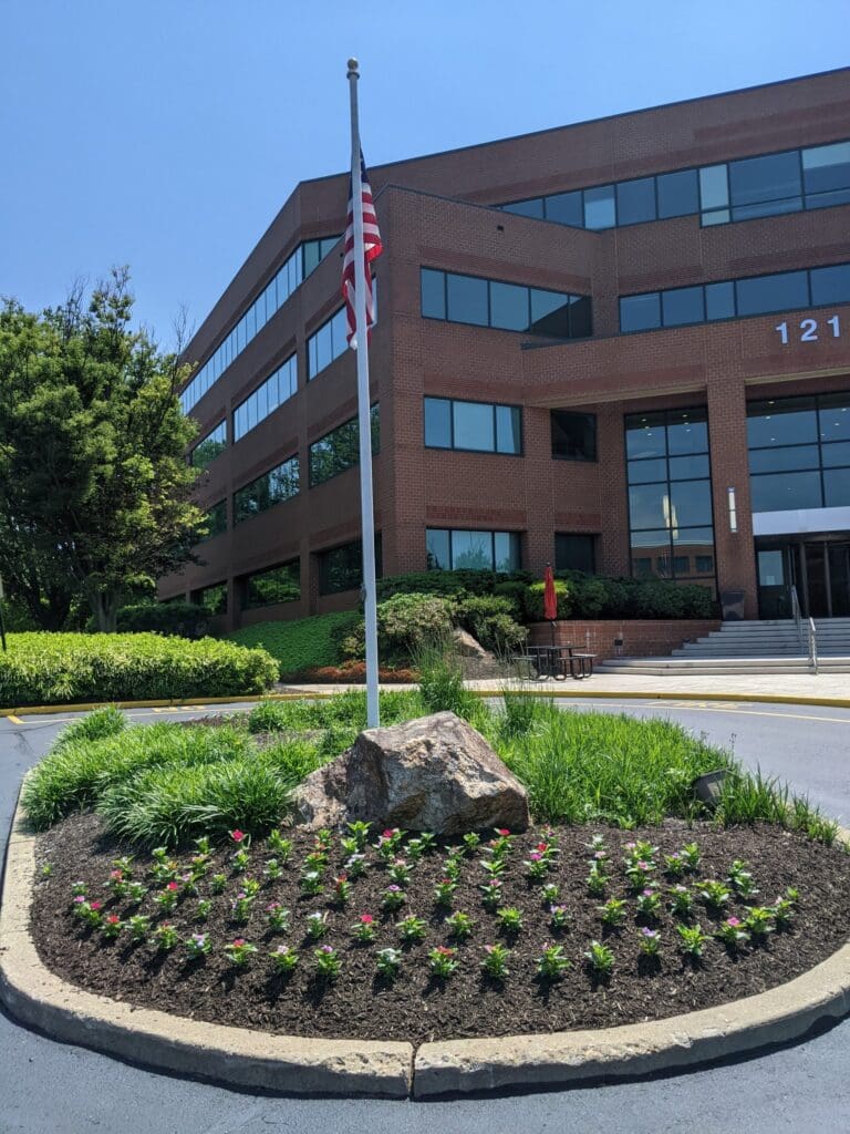 Di Sandro Landscape Group Commercial Maintenance