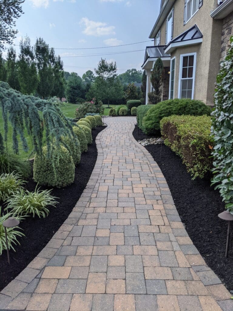 Hardscape Walkways and Pavers